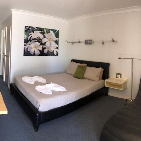 Carnarvon Gateway Motel Buitenkant foto