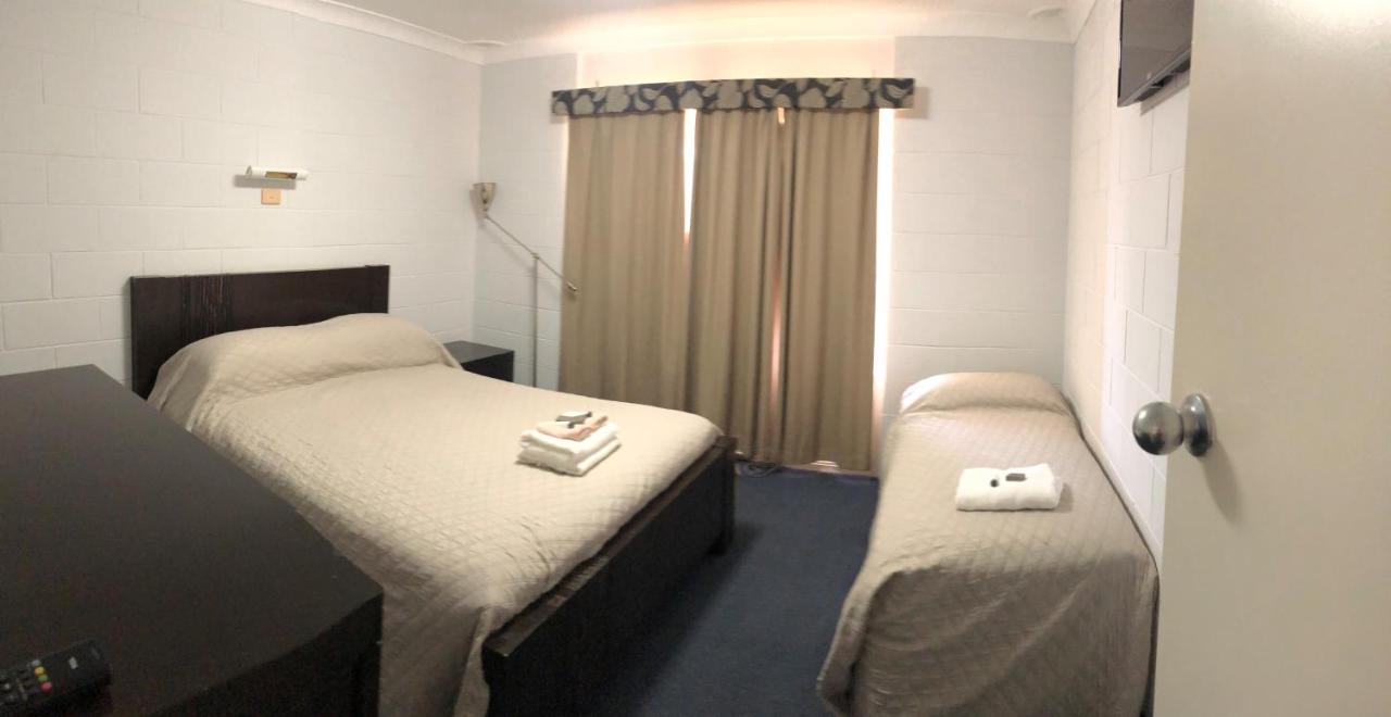 Carnarvon Gateway Motel Buitenkant foto