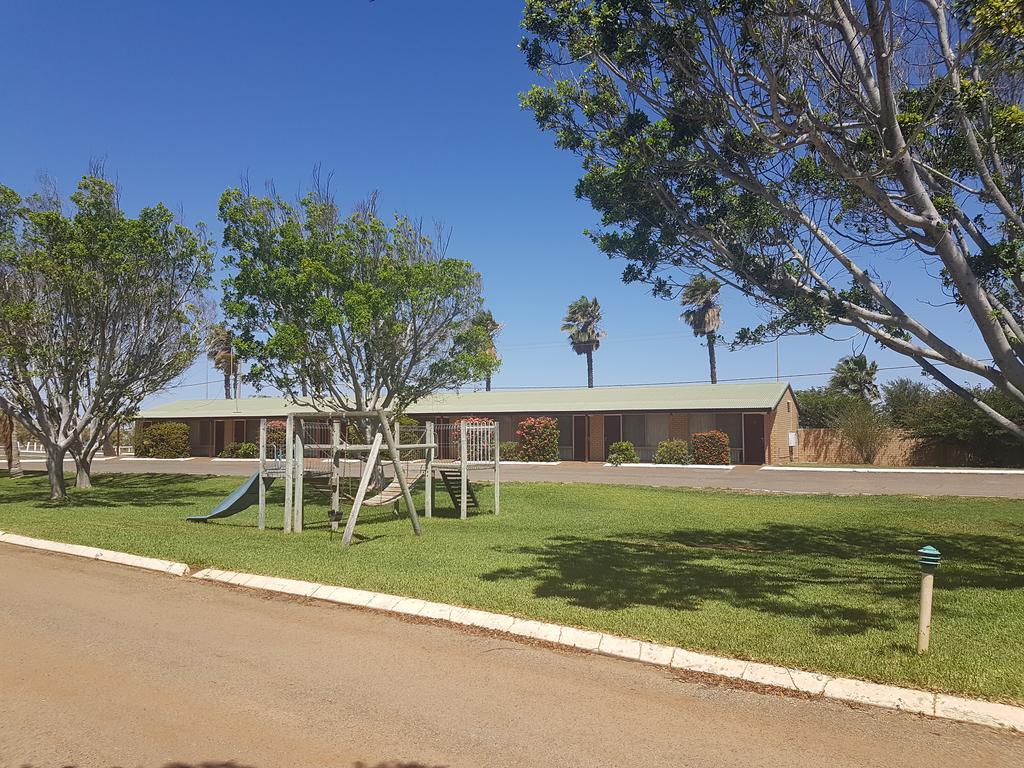 Carnarvon Gateway Motel Buitenkant foto
