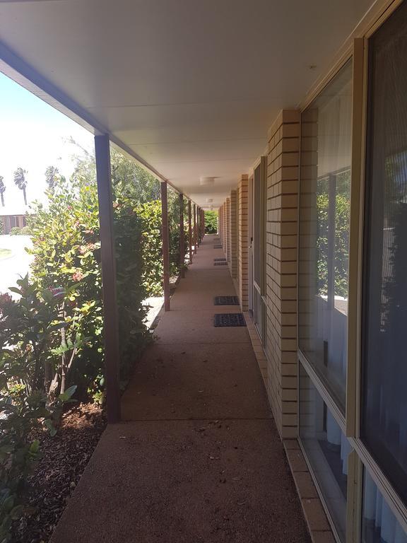 Carnarvon Gateway Motel Buitenkant foto